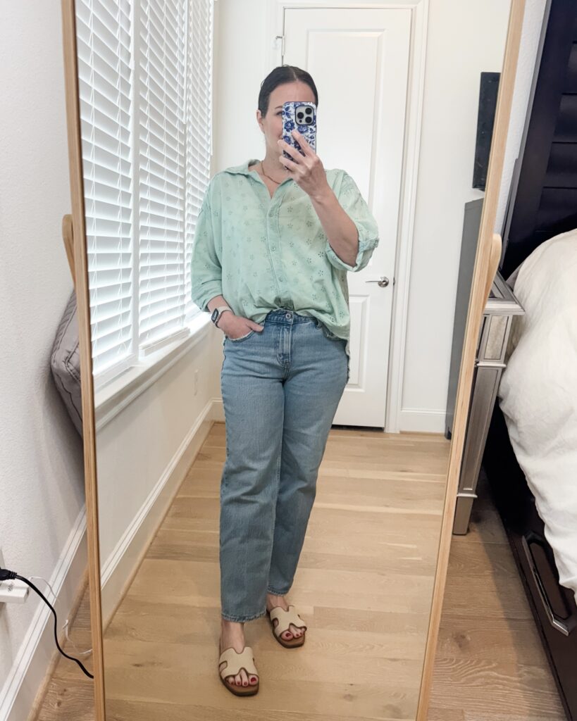 spring outfits | mint green button up blouse | straight leg jeans | Houston Fashion Blog Lady in Violet